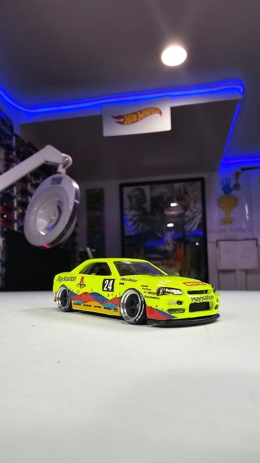 Custom Hotwheels Nissan Skyline R34