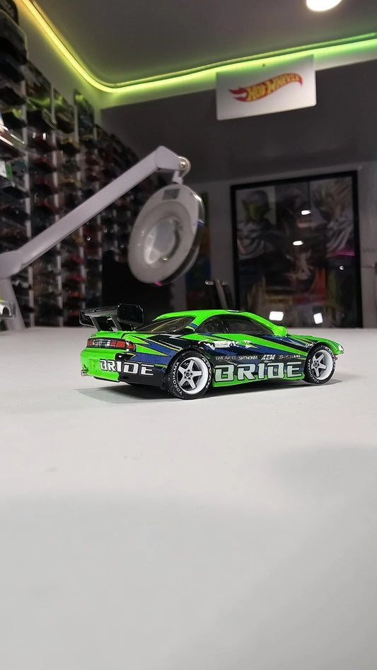 Custom Hotwheels Nissan Silvia S14 (240sx)