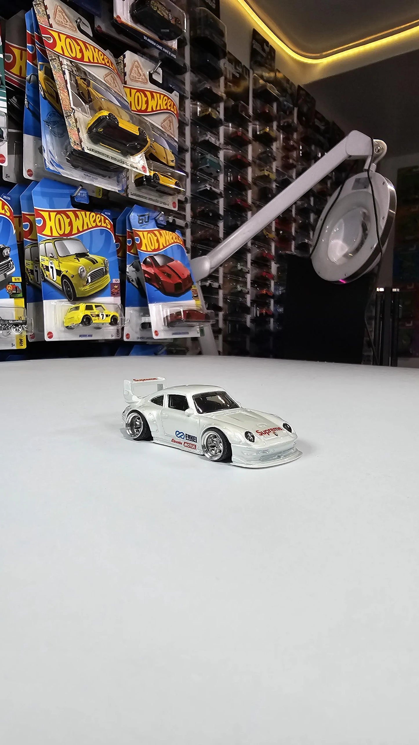 Custom Hotwheels Porsche 993 GT2