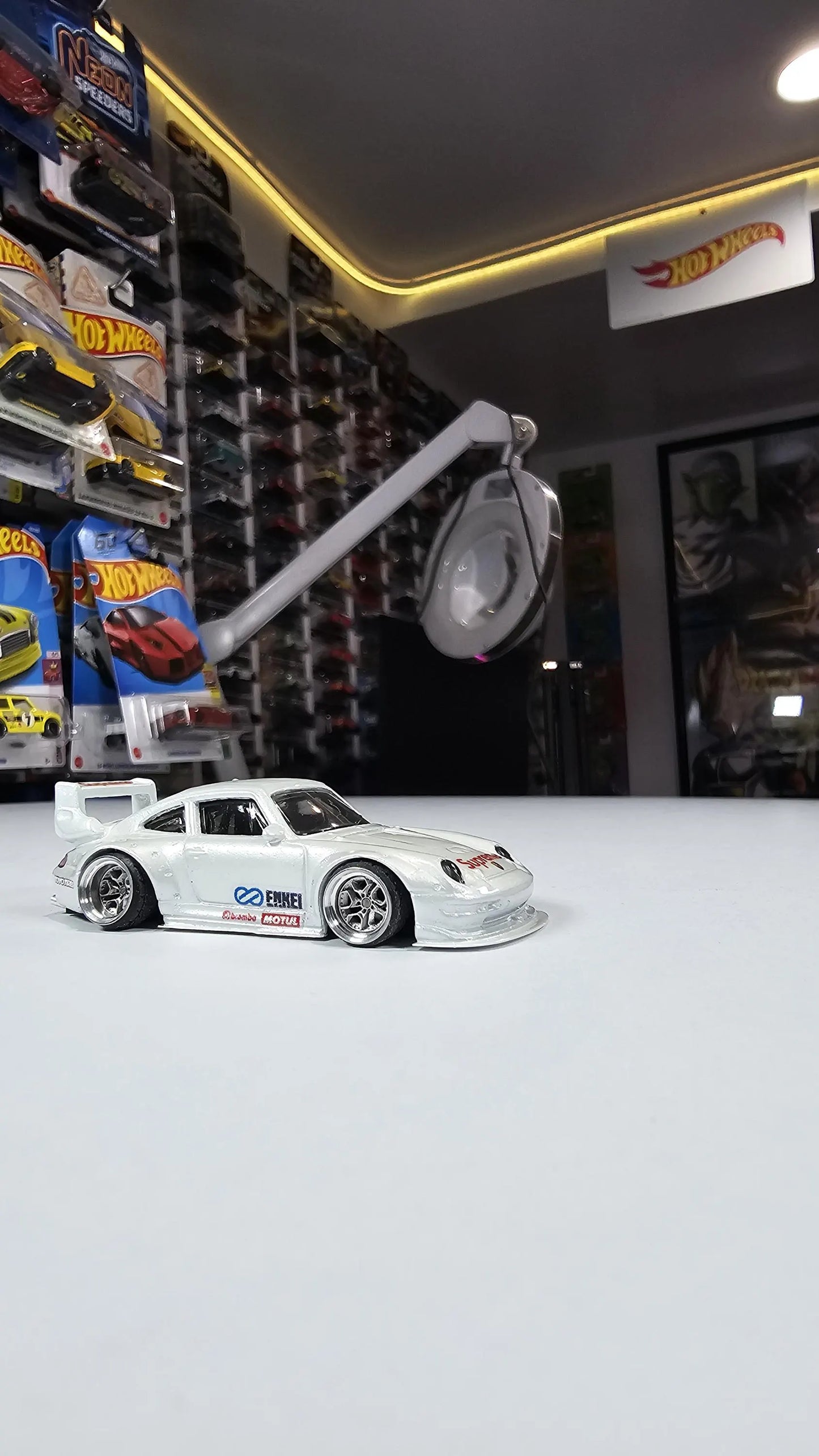 Custom Hotwheels Porsche 993 GT2