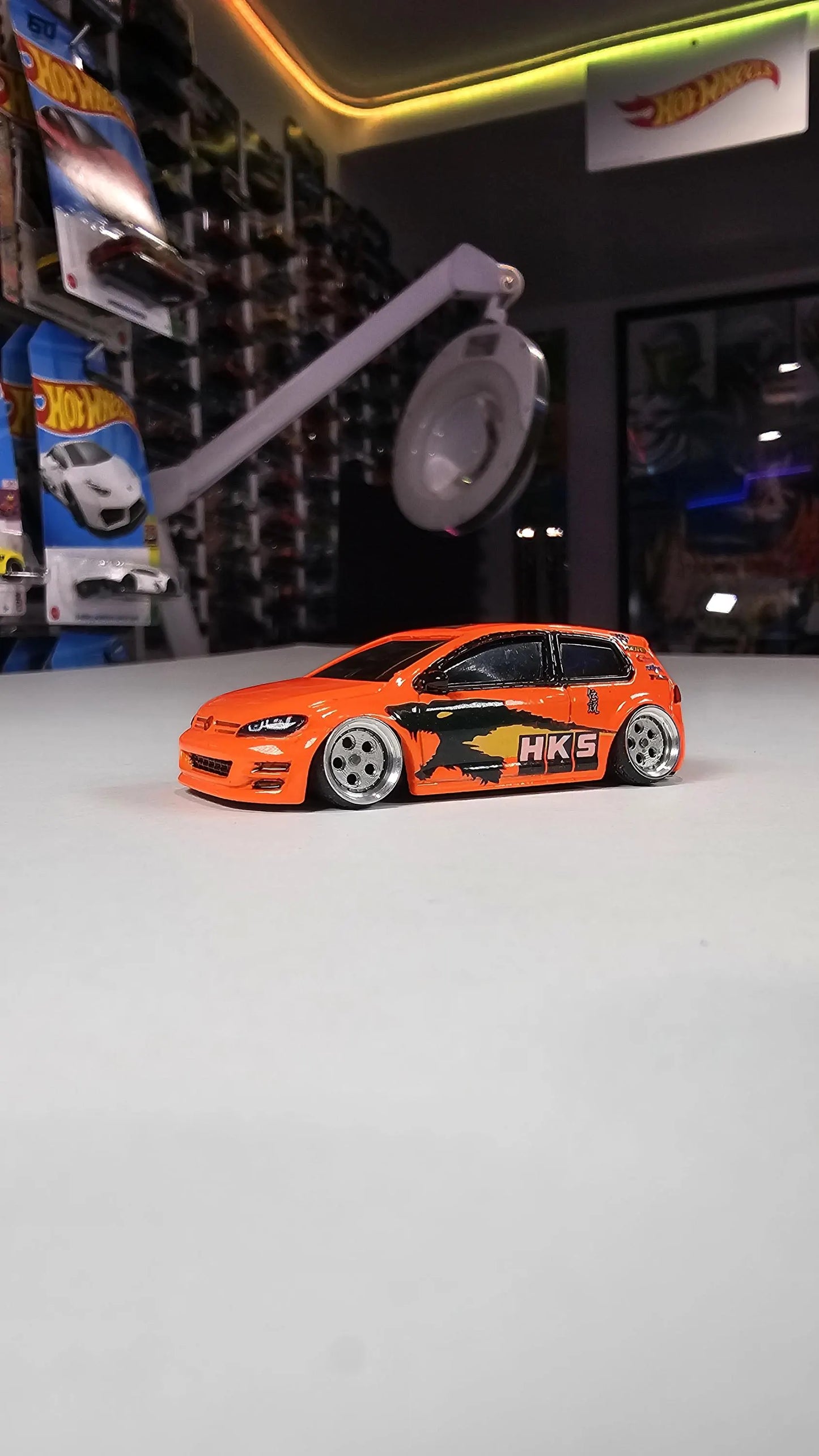 Custom Hotwheels Volkswagen Golf MK7