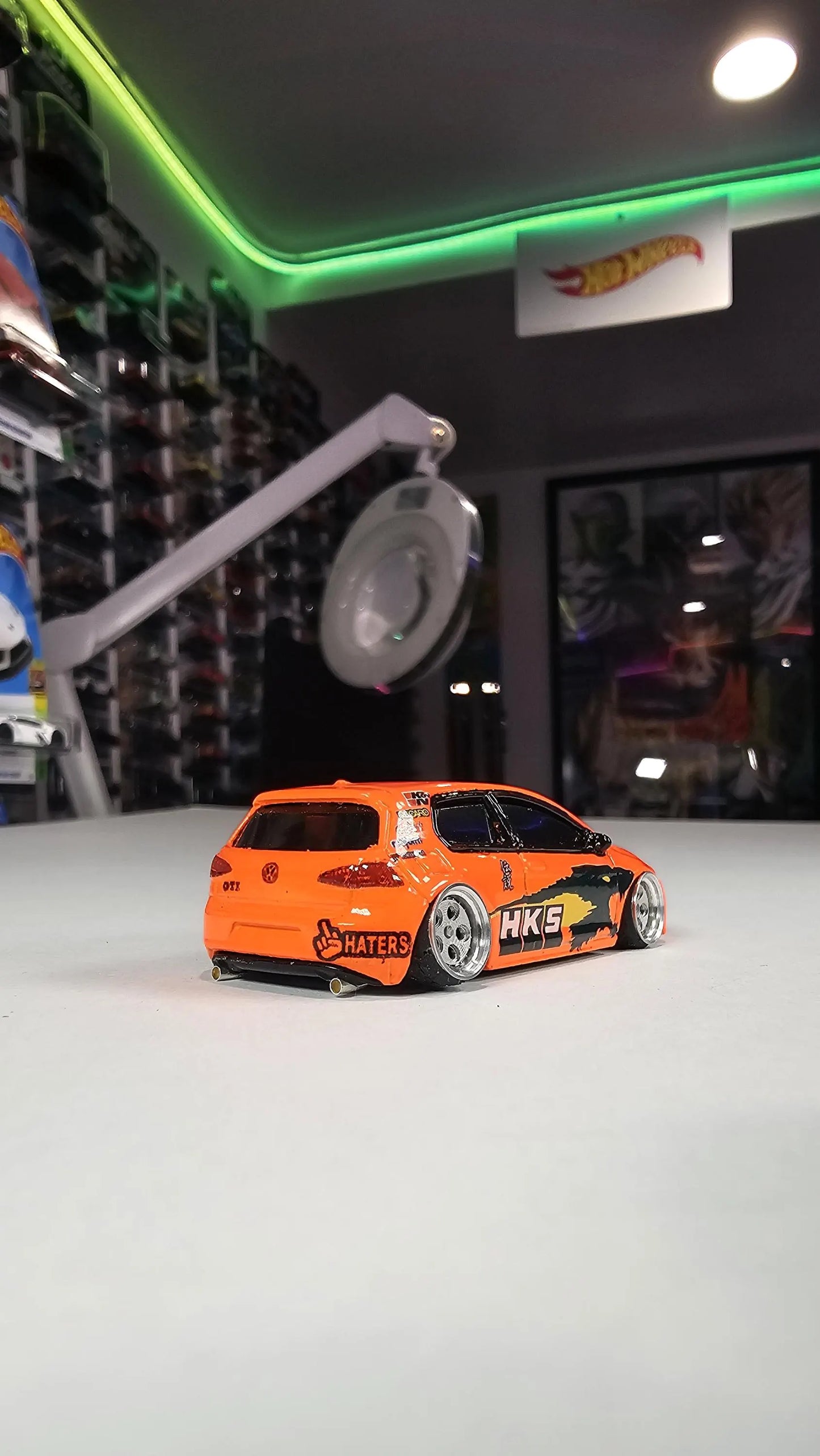 Custom Hotwheels Volkswagen Golf MK7
