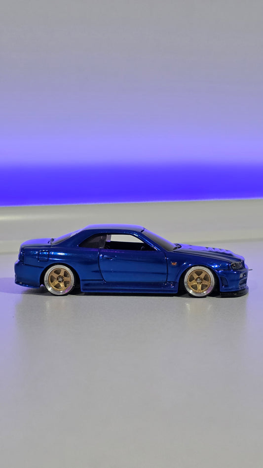Custom Nissan Skyline GT-R34