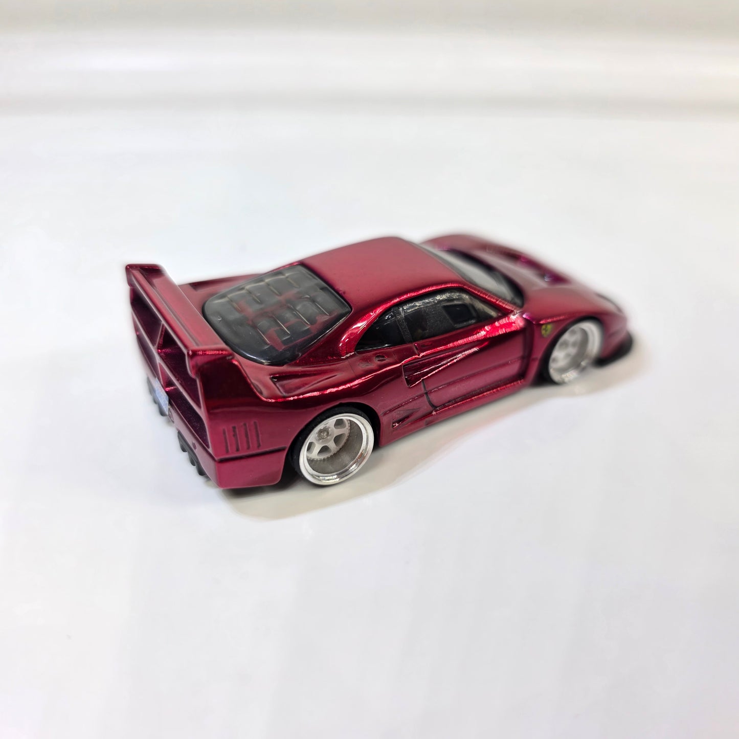 Custom Hotwheels Ferrari F40 Spectraflame