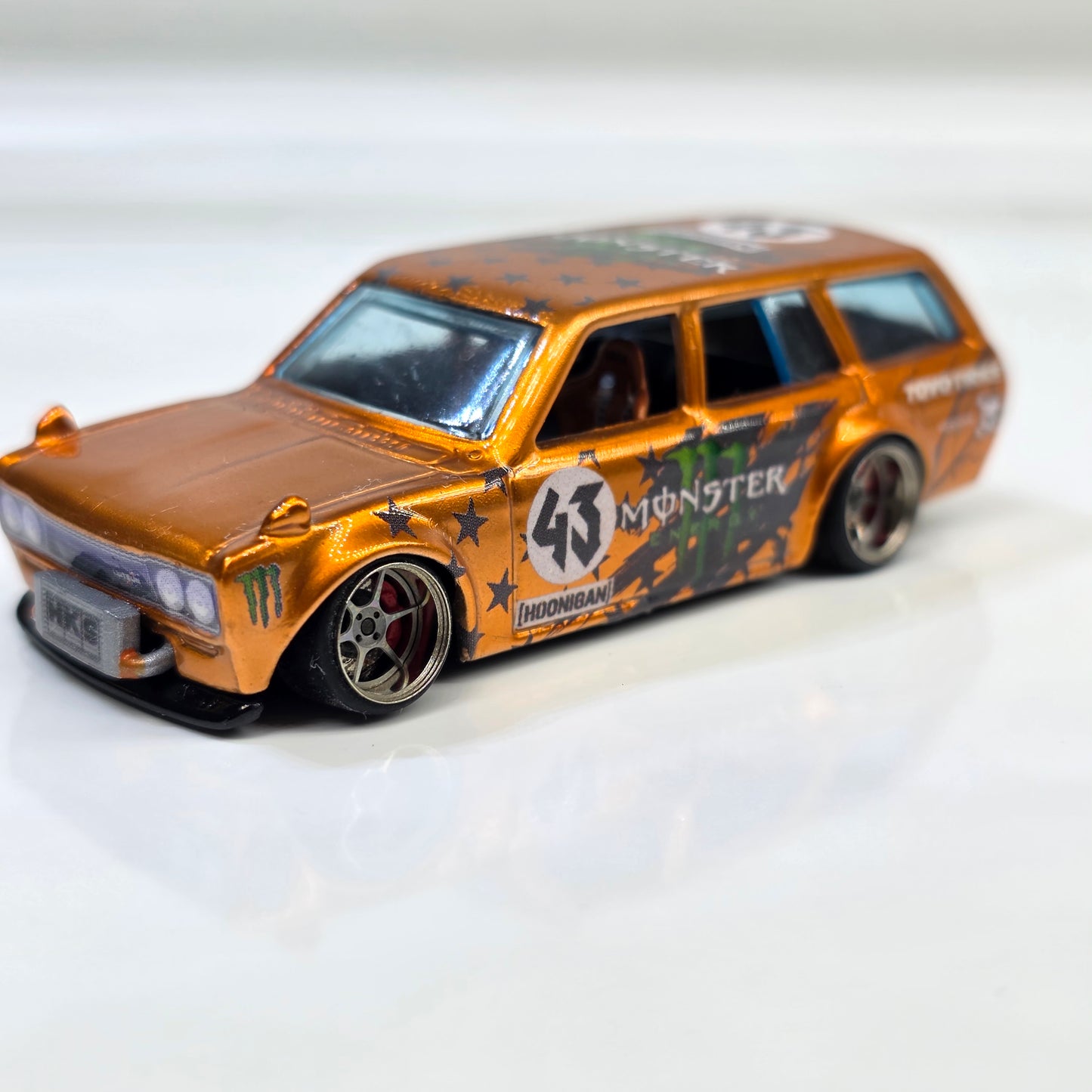 Customs Hotwheels Datsun Wagon Spectraflame Paint