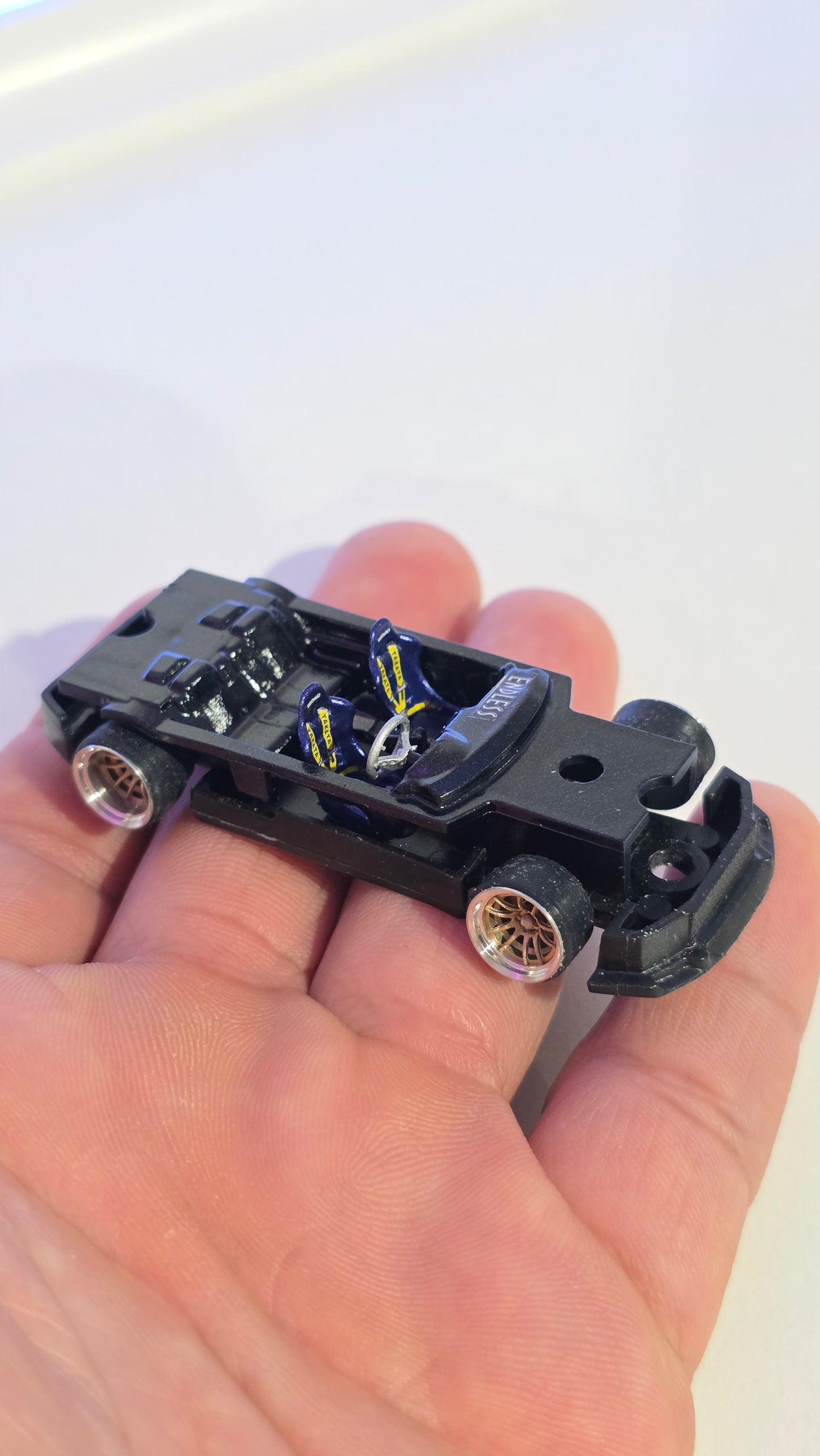 Custom Hotwheels Nissan Skyline GT-R33